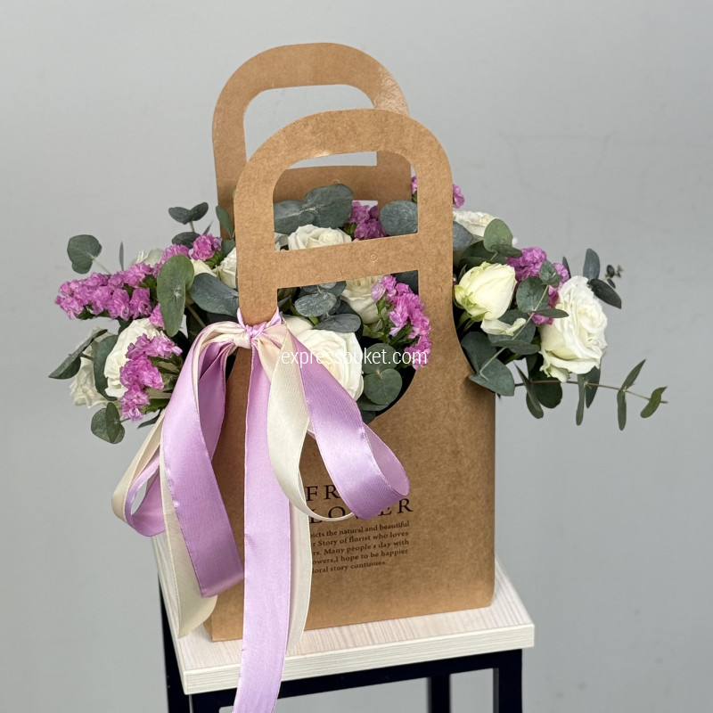 Цветы в коробке 1058