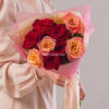 Микс роз персиковые+красные 9шт