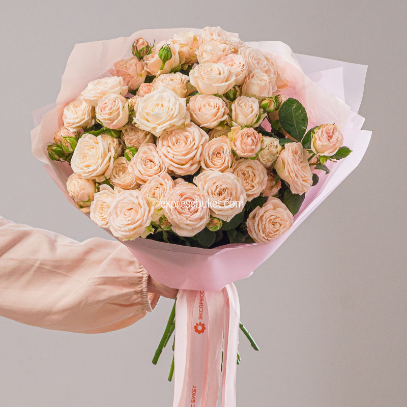 Букет из 15 пионовидных роз